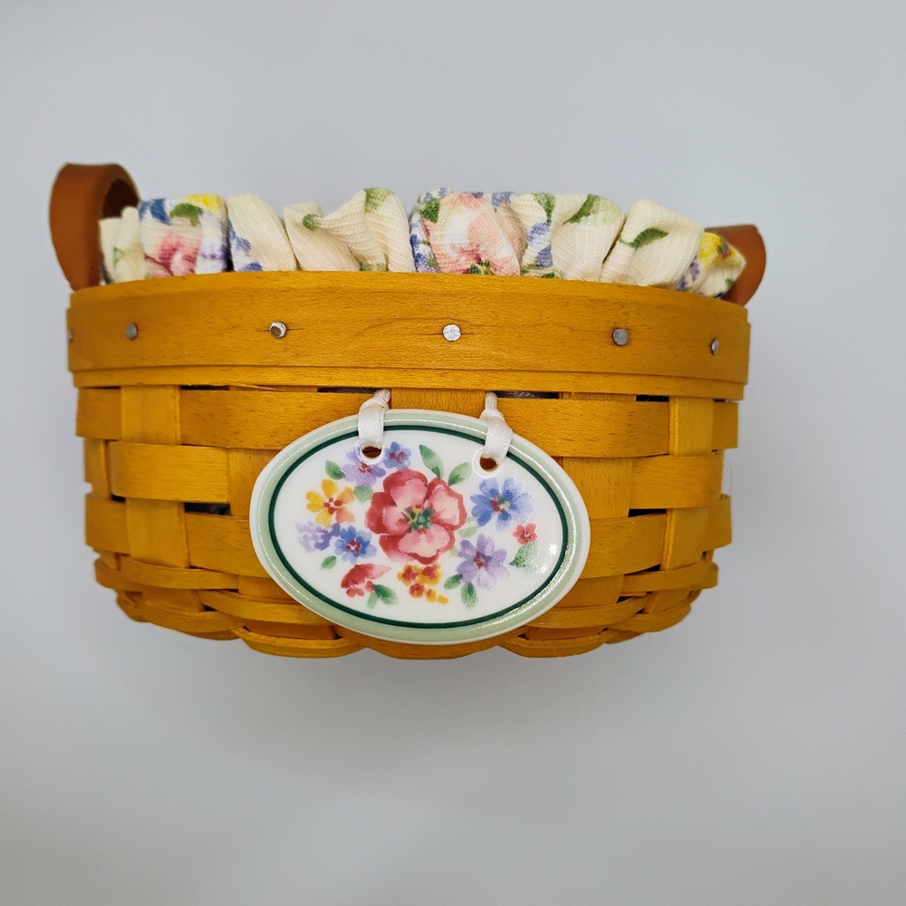 Longaberger Yellow Basket with Floral Liner - Picture 2 of 16